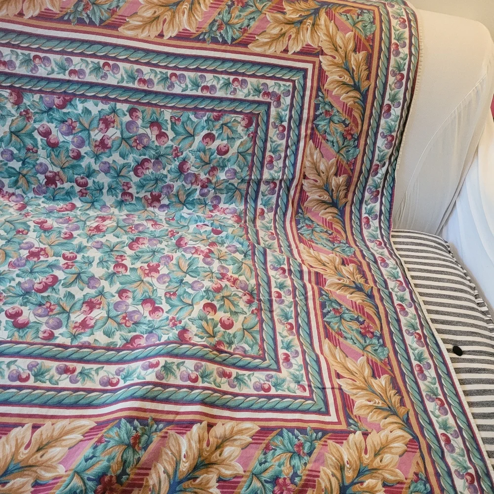 Vintage Floral Multicolor Tablecloth